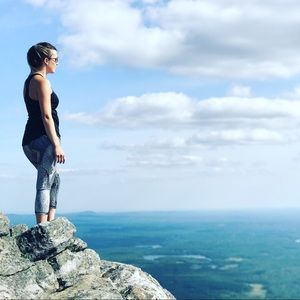 Meet your Posher, Janelle